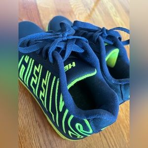 Heelys Split Skate Casual Sneakers in Navy/Yellow